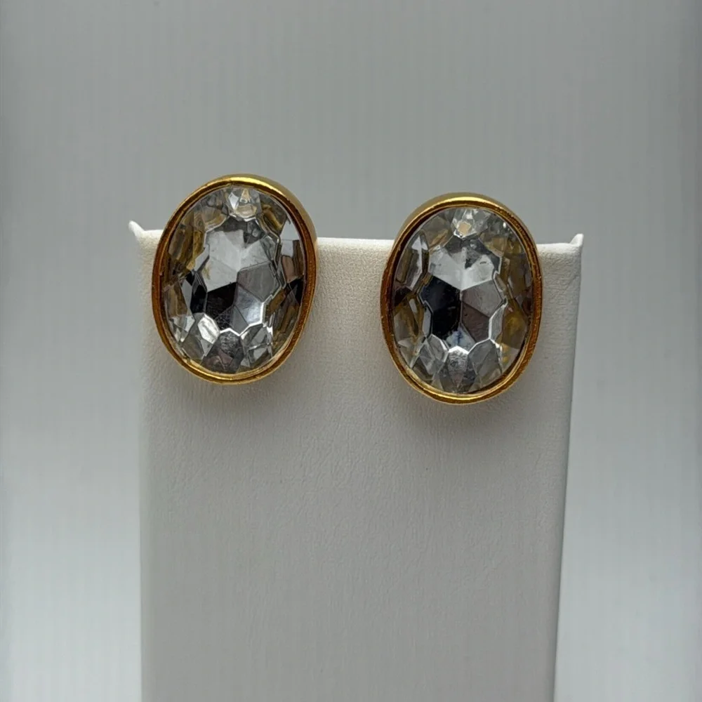 Vintage Ellen Deisgn clear faceted headlight 80s oval statement clip earrings